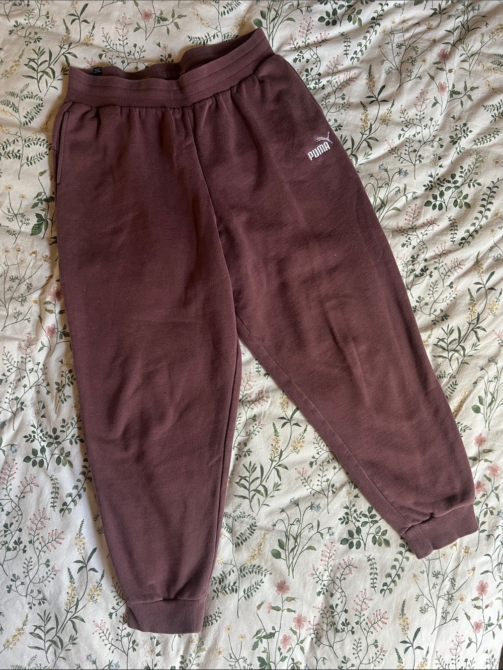 Puma Burgundy Jogger Sweatpants with White Logo Large
